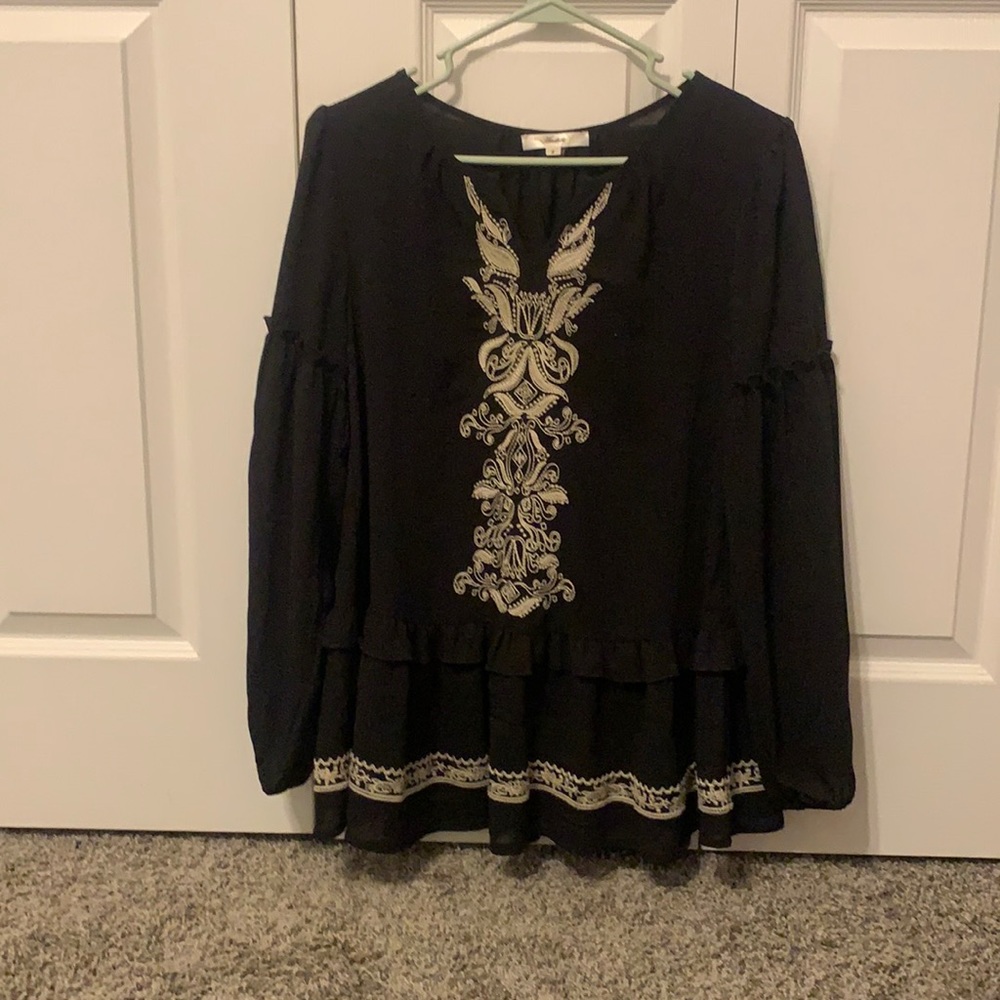 Boutique shirt, never worn!